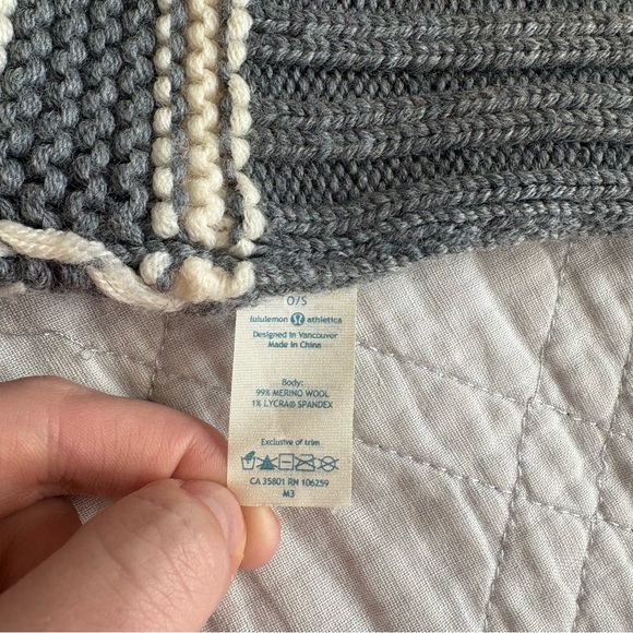Lululemon Gray and Cream Striped Beanie - Picture 5 of 5